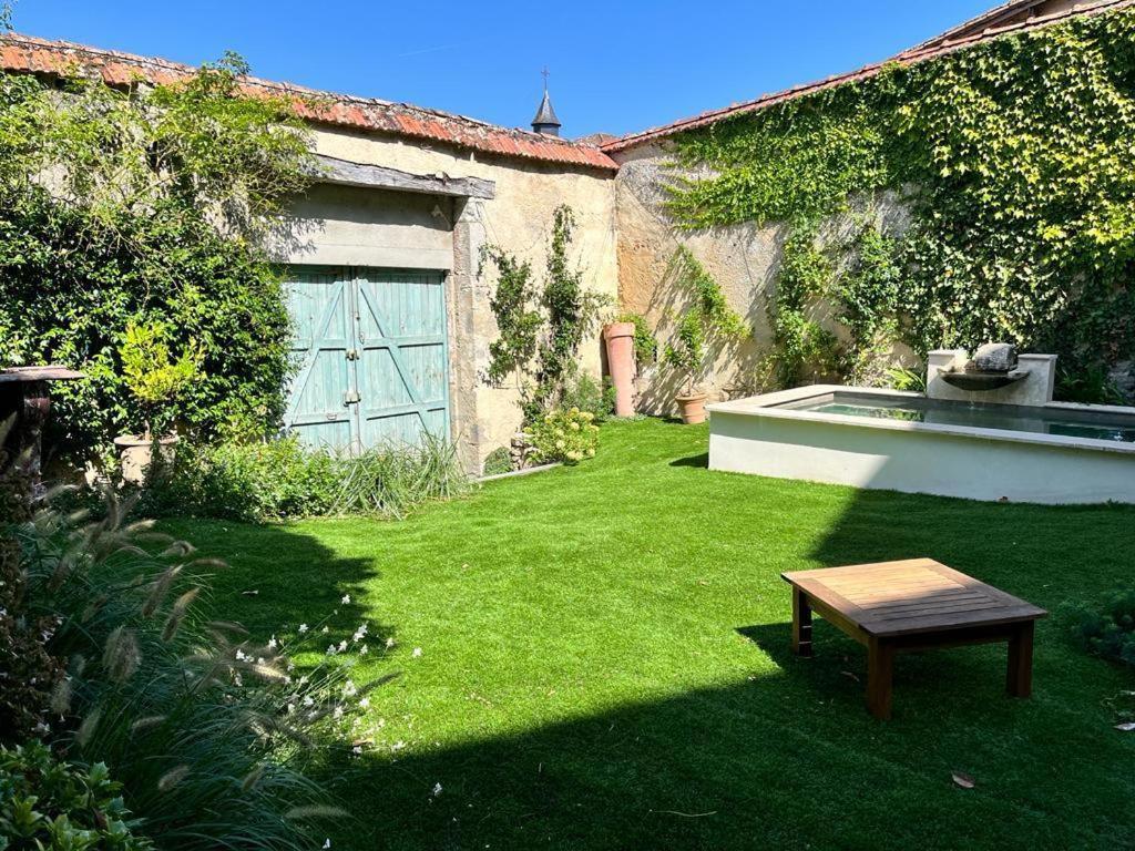 Le Clos De La Cathedrale บาซาส ภายนอก รูปภาพ
